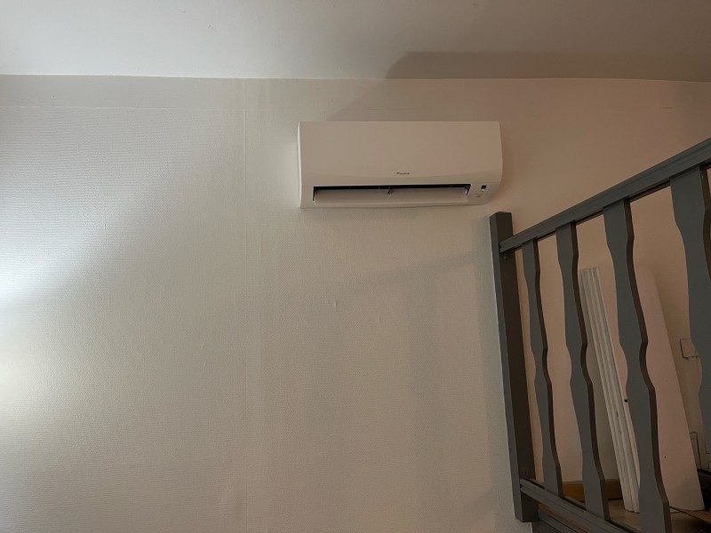 Installation climatisation DAIKIN SENSIRA à Villeurbanne – Multi split 5 kW – Budget 4 392 € TTC
