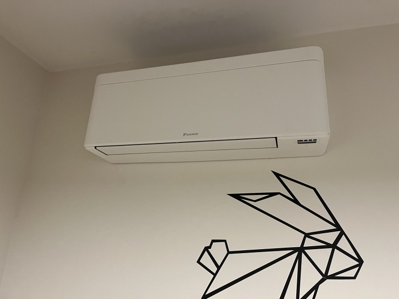 Pose climatisation DAIKIN STYLISH dans appartement 110m2 à Lyon 6 ème