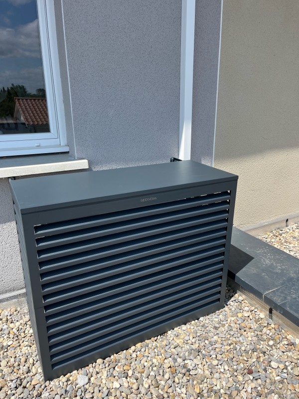 Installation climatisation gainable DAIKIN, maison de 110m2 à Beynost 