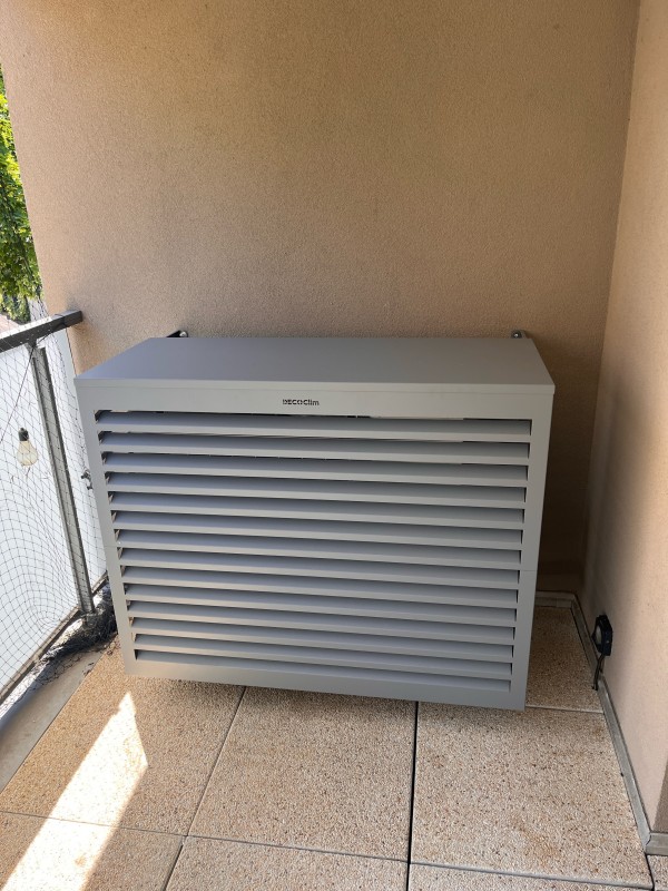 Climatisation DAIKIN STYLISH à Lyon : 3 unités murales connectées pour un appartement et un budget de 7 748 € TTC

